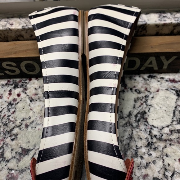 Kate Spade Black and White Stripped Red Heart Beaded Flats | 10M - Picture 4 of 8